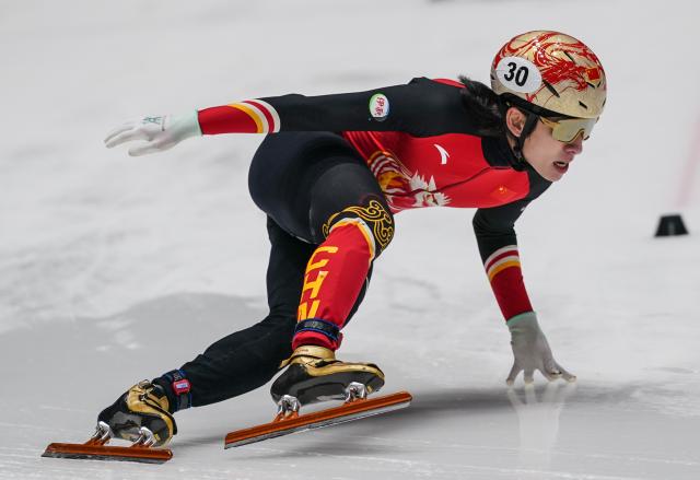 开云体育app-短道速滑+空中技巧男队 两支“兵团”肩负冲金使命