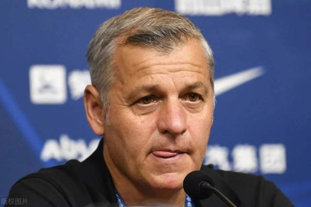 开云-国安官宣热内西奥下课 感谢他执教期间的辛勤付出